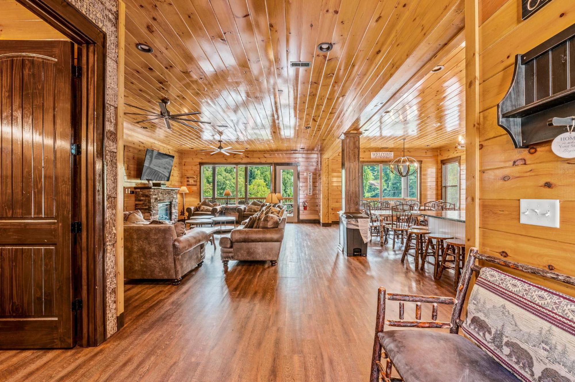 Villa The Majestic Pine Retreat By Stony Brook Cabins à Gatlinburg Extérieur photo